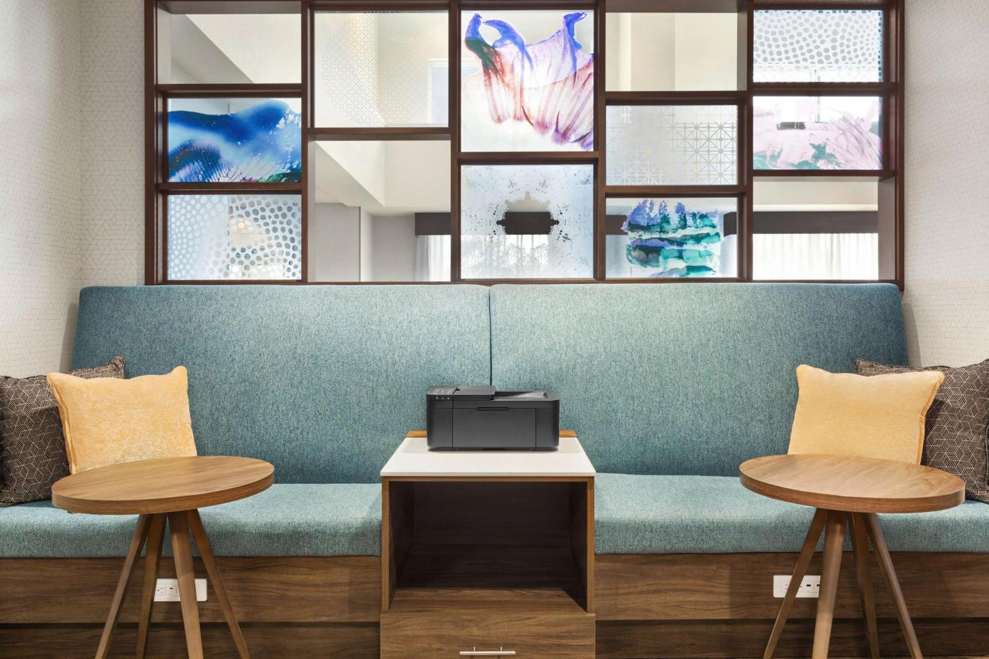Hampton Inn & Suites اوروفيل المظهر الخارجي الصورة