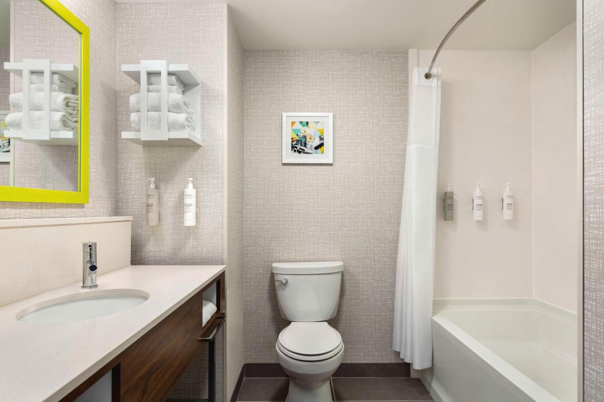 Hampton Inn & Suites اوروفيل المظهر الخارجي الصورة