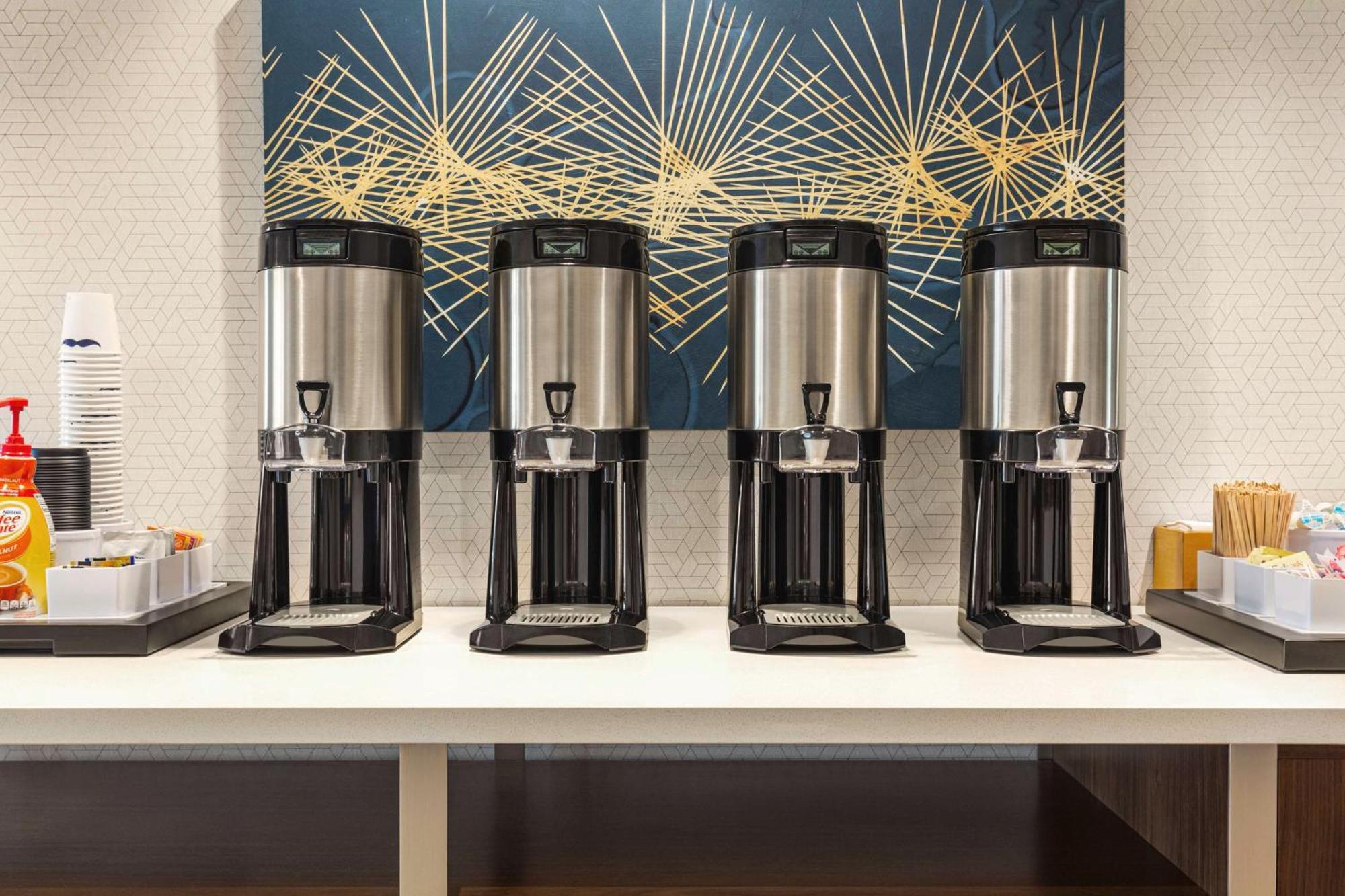 Hampton Inn & Suites اوروفيل المظهر الخارجي الصورة